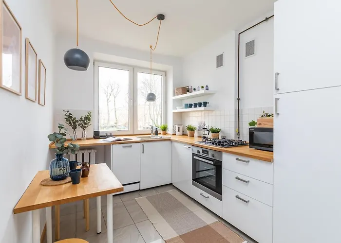 Superapart Nowolipki 23, Unwind In Urban Chic Apartment