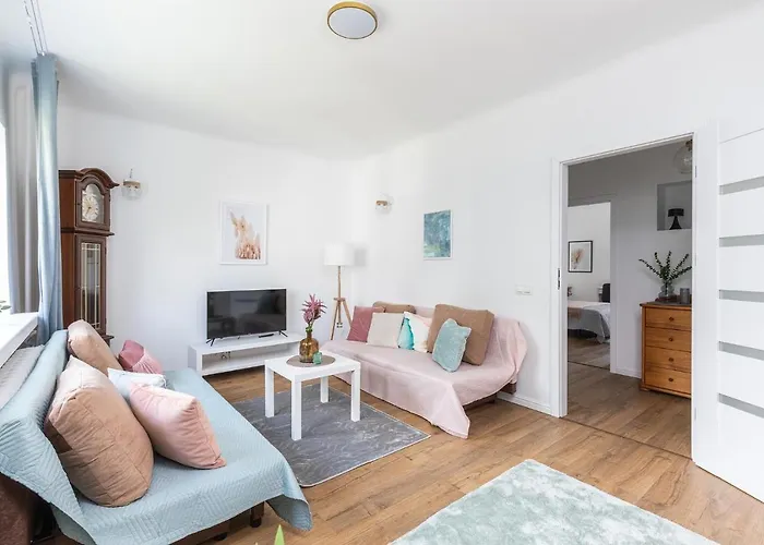 Apartment Superapart Nowolipki 23, Unwind In Urban Chic *